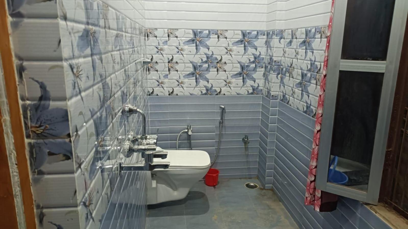 Shree Ayodhya Dham Guest House 300 Meter From Sri Ram Temple Free Pick Up , Drop , Breakfast & Wifi Eksteriør bilde