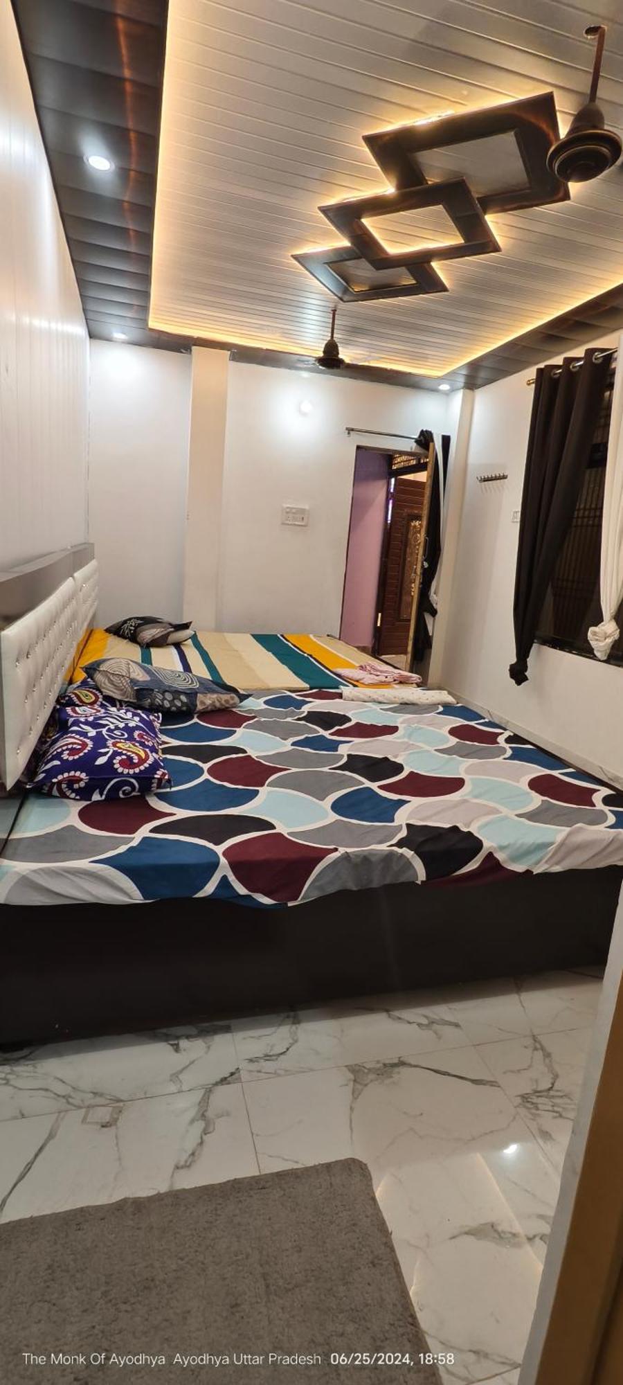Shree Ayodhya Dham Guest House 300 Meter From Sri Ram Temple Free Pick Up , Drop , Breakfast & Wifi Eksteriør bilde